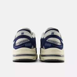 1000 - Blue / White