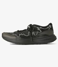 EG x KEEN - WK500 - Black / Black
