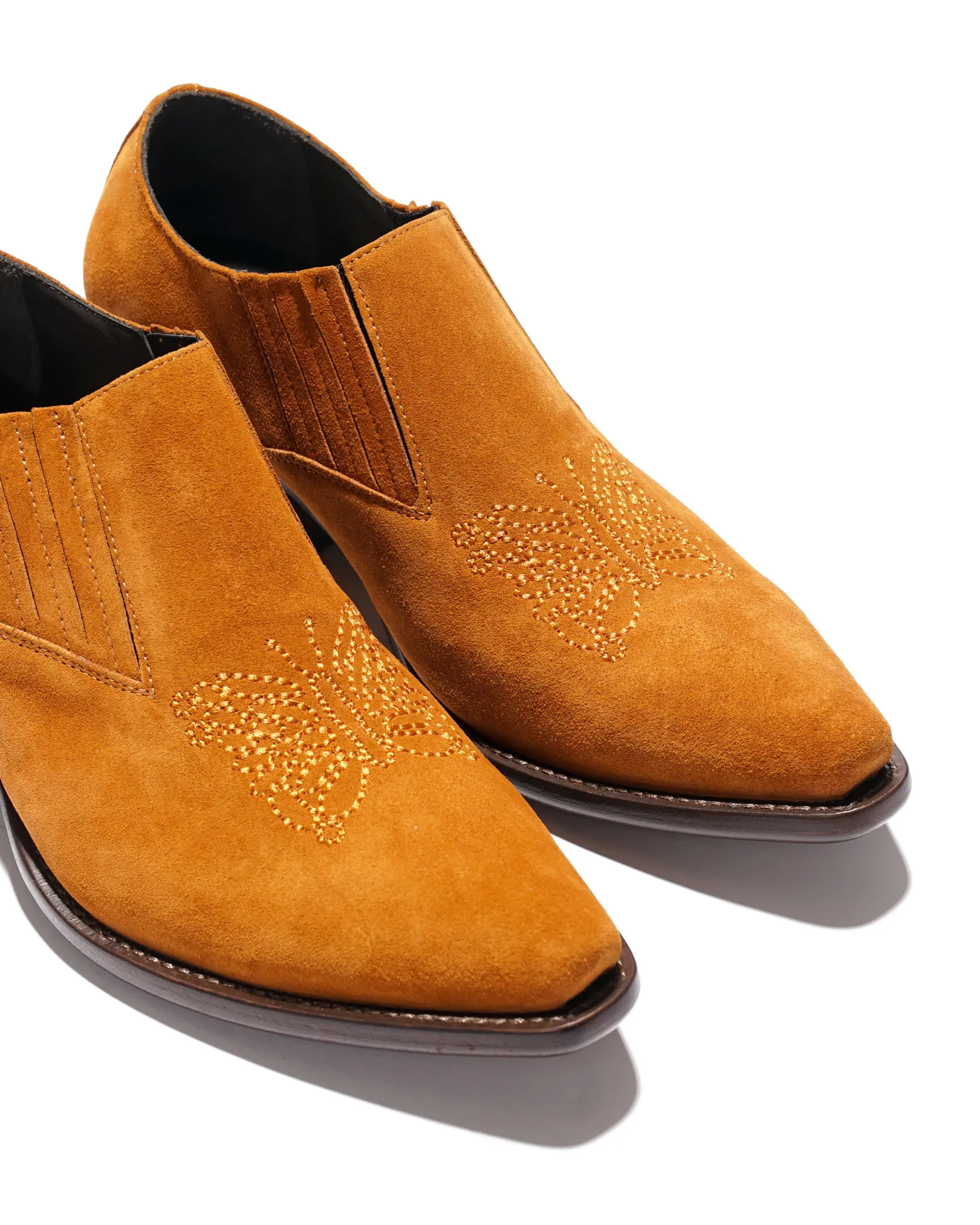 Heeled Papillon Stitched Cowboy Shoe - Brown Suede
