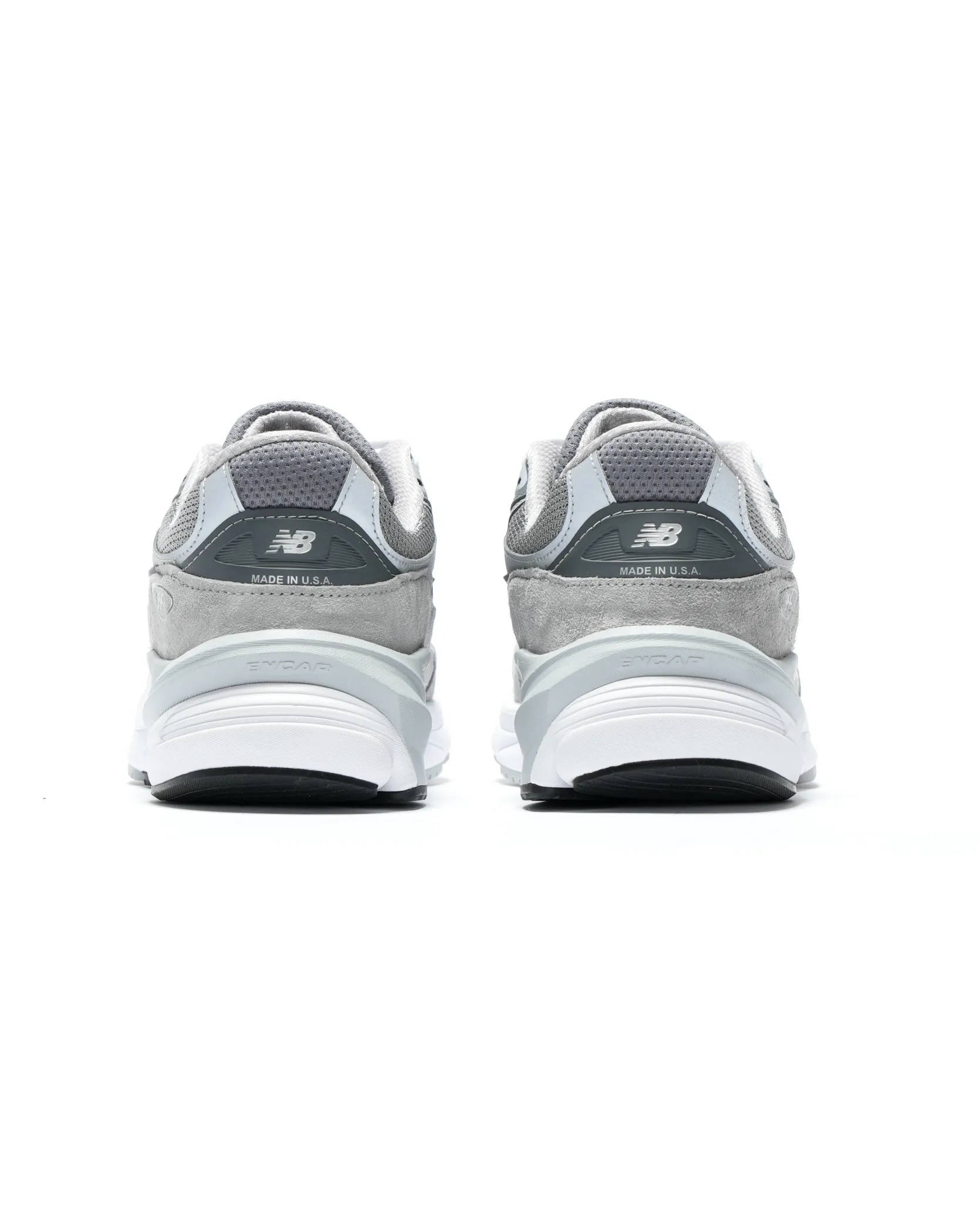 M990v6 - Grey Core