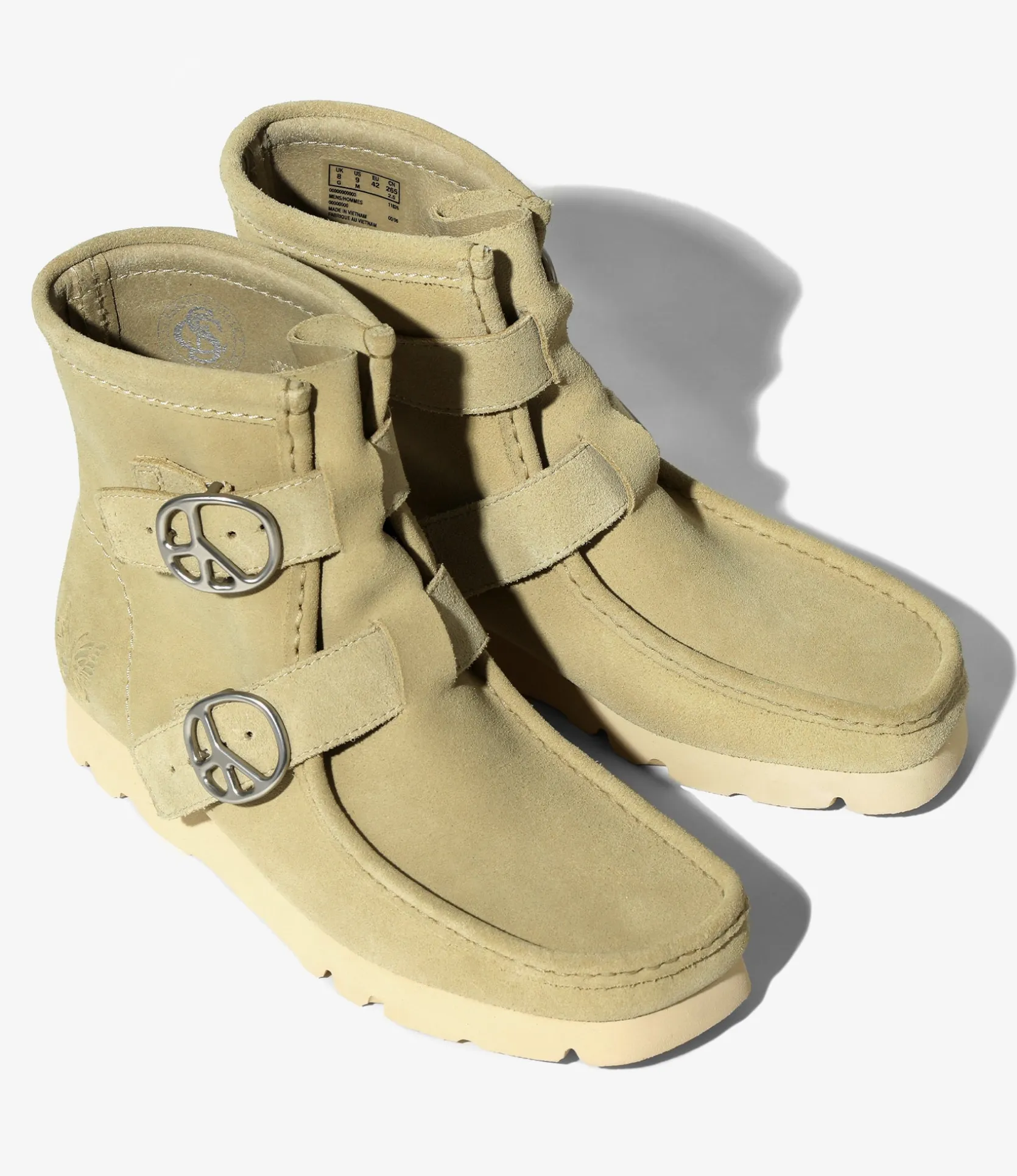 Needles x Clarks - Wallabee Strap Hi - Maple