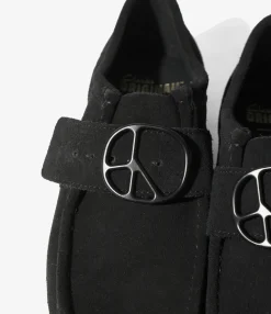 Needles x Clarks - Wallabee Strap Low - Black