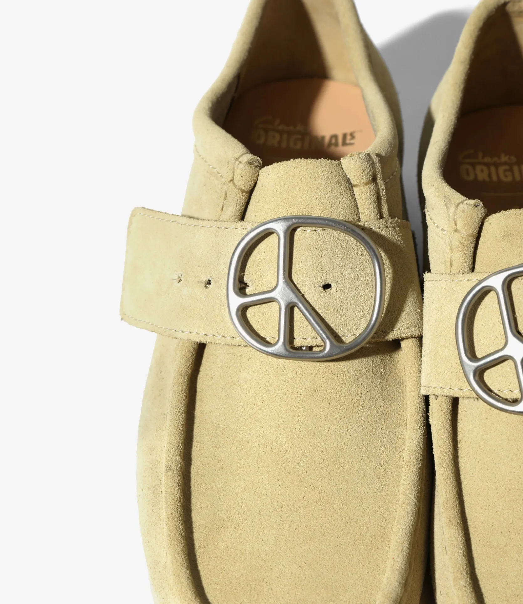 Needles x Clarks - Wallabee Strap Low - Maple