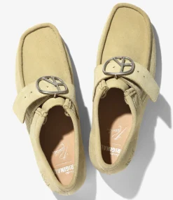 Needles x Clarks - Wallabee Strap Low - Maple