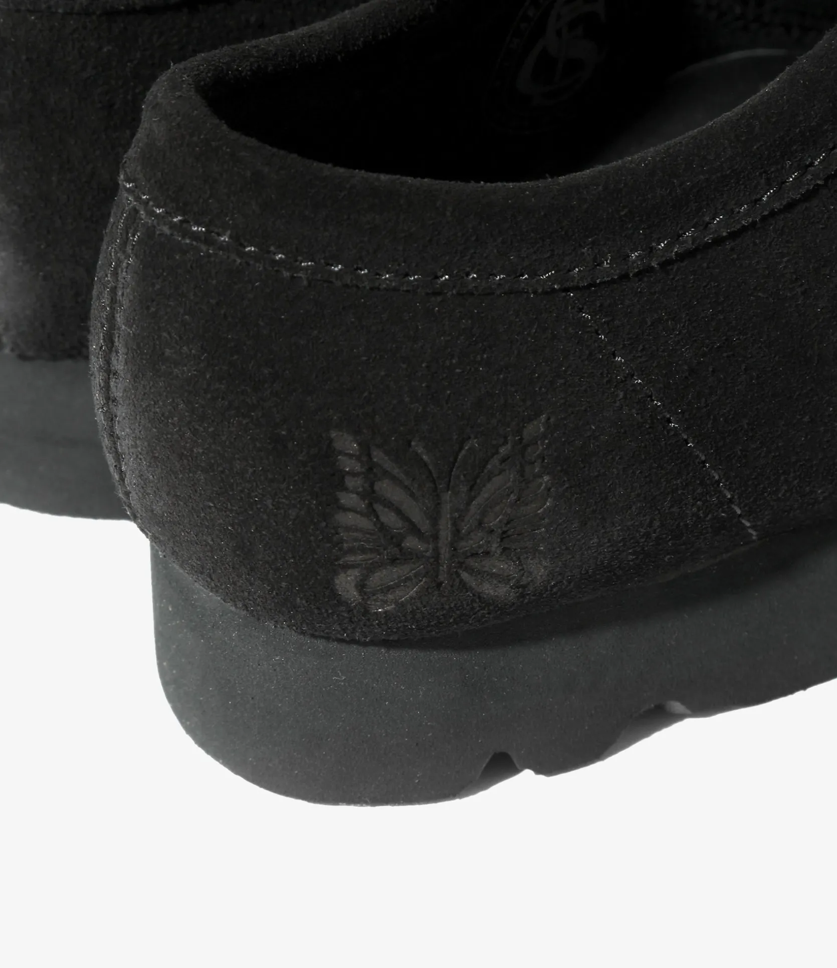 Needles x Clarks - Wallabee Strap Low - Black