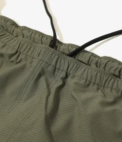 Sportswear Warm Up Cropped Pant - Olive - Cool Dots