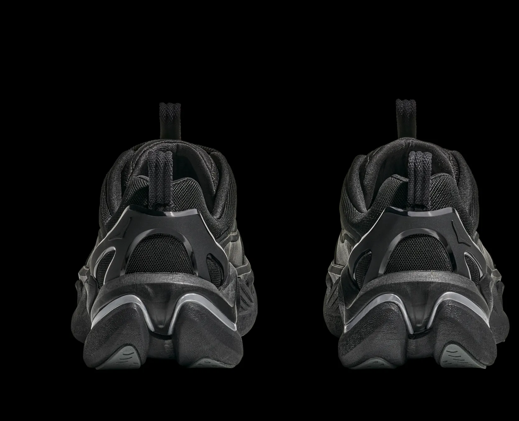 U Elevon X - Black / Carbon Black