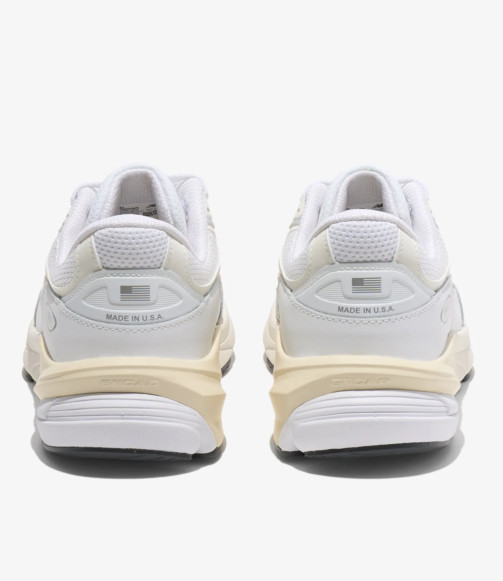 U990v6 - White / Sea Salt