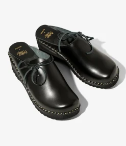 Woburn Walk X Troentorp - Swedish Clog - Alps/ Side Lace - Black
