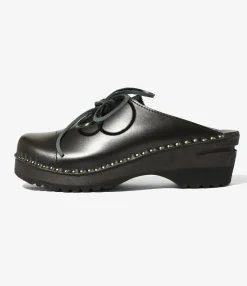 Woburn Walk X Troentorp - Swedish Clog - Alps/ Center Lace - Black